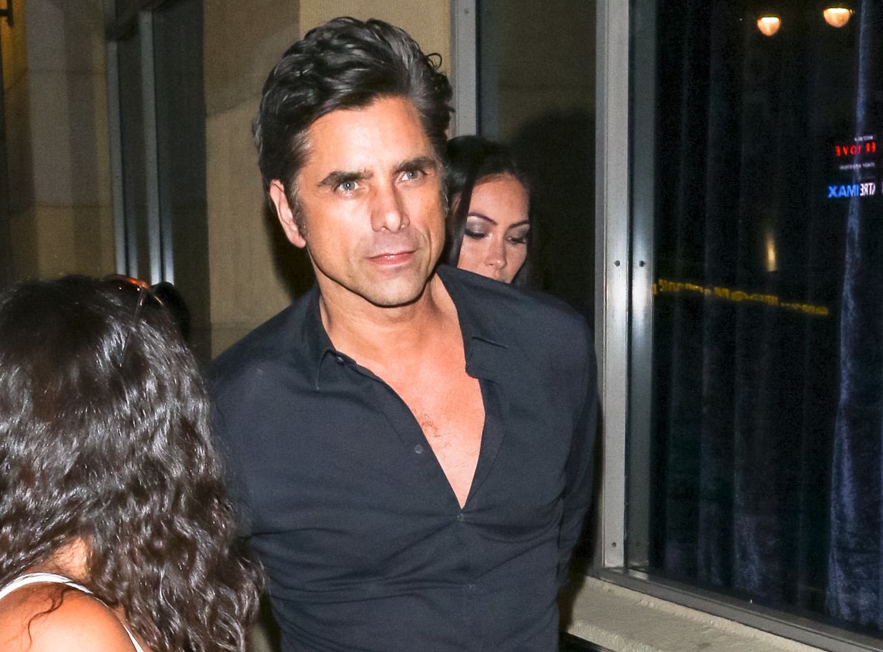 John Stamos pokazał się z żoną. Kolosalna różnica wieku im nie przeszkadza