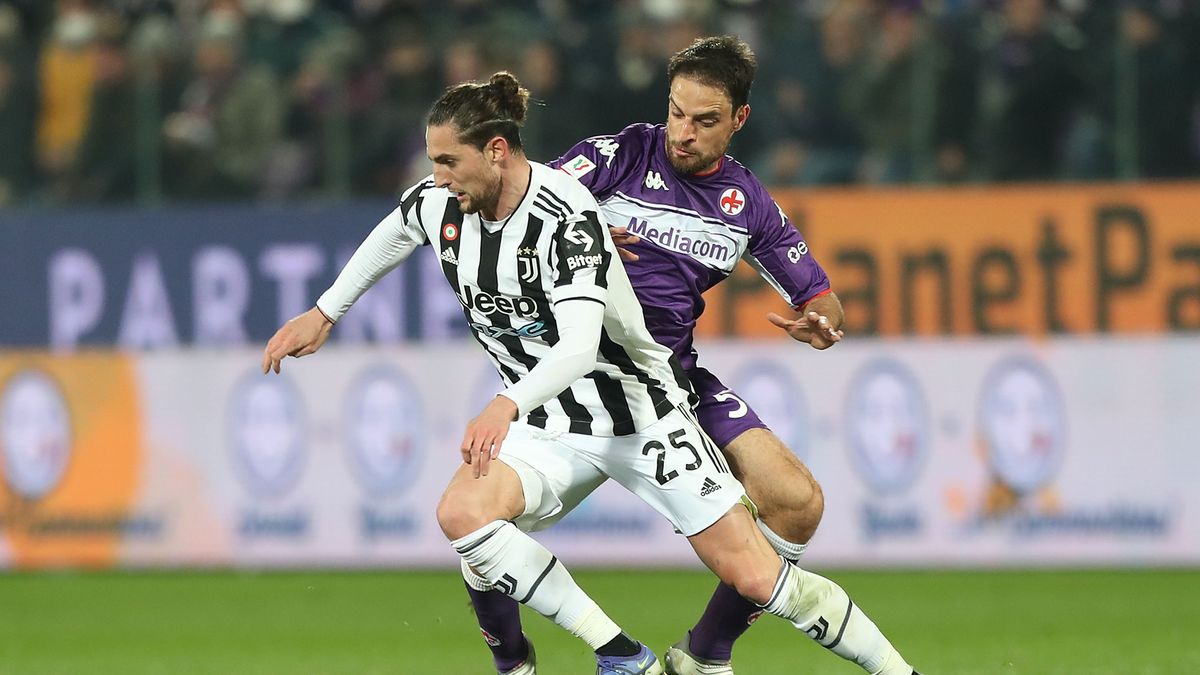 Getty Images / Gabriele Maltinti / Na zdjęciu: Giacomo Bonaventura (ACF Fiorentina) i Adrien Rabiot (Juventus FC)