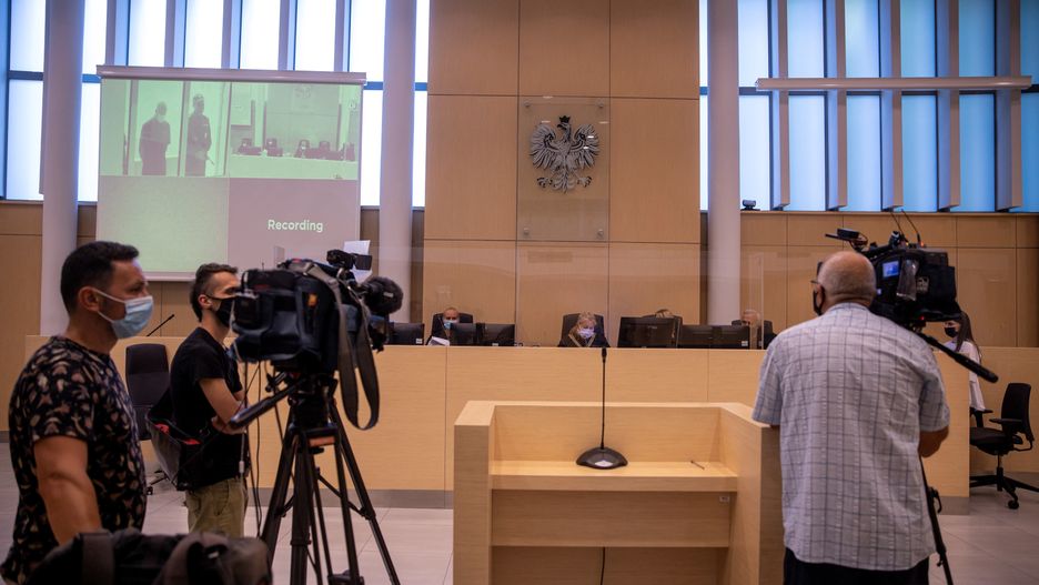 Wrocław. Chirurg zaszył chusty w brzuchu pacjenta. Nie jest winny jego śmierci