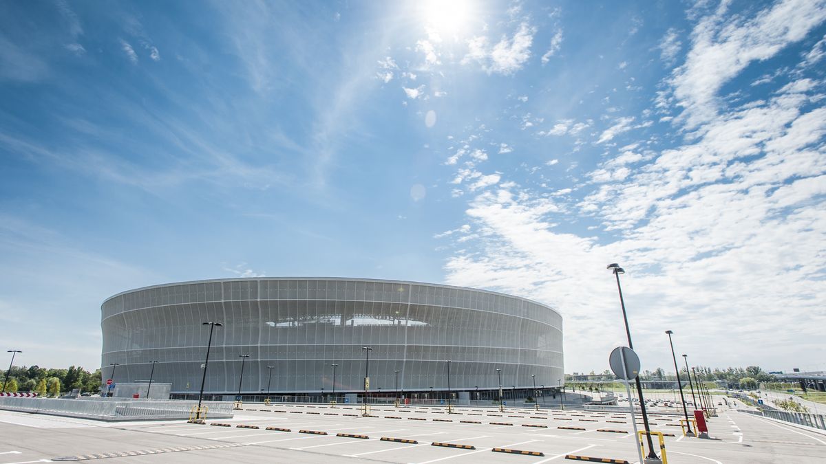 Na parkingu Tarczyński Arena pojawi się fotowoltaika. Fot. Łukasz Giza