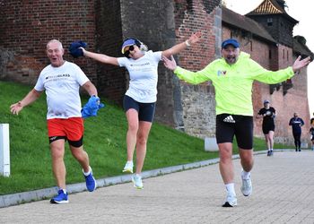 Parkrun "Zamek w Malborku" odbył się po raz 250. Okrągła edycja uczczona dużą frekwencją uczestników