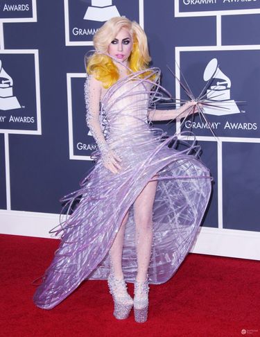 Lady Gaga - Grammy 2010