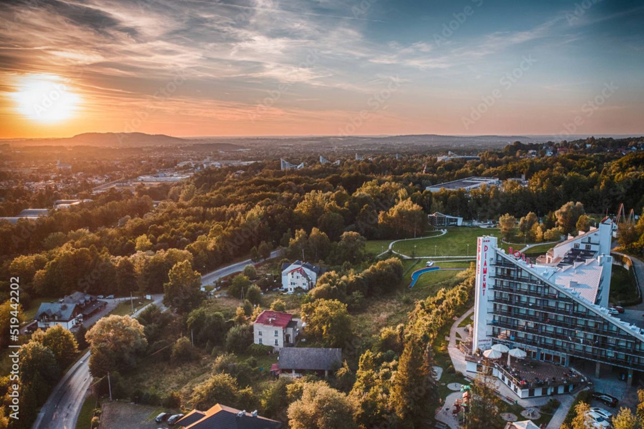 Uzdrowisko Ustroń – kąpiele w solance i masaże. Jak krótki pobyt w sanatorium wpłynął na moje zdrowie?