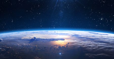 Rośnie poważne zagrożenie dla astronomii. BlueWalker 3 przyćmiewa nocne niebo
