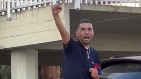 Reakcja ojca Yamala po podpisaniu umowy. Jest nagranie