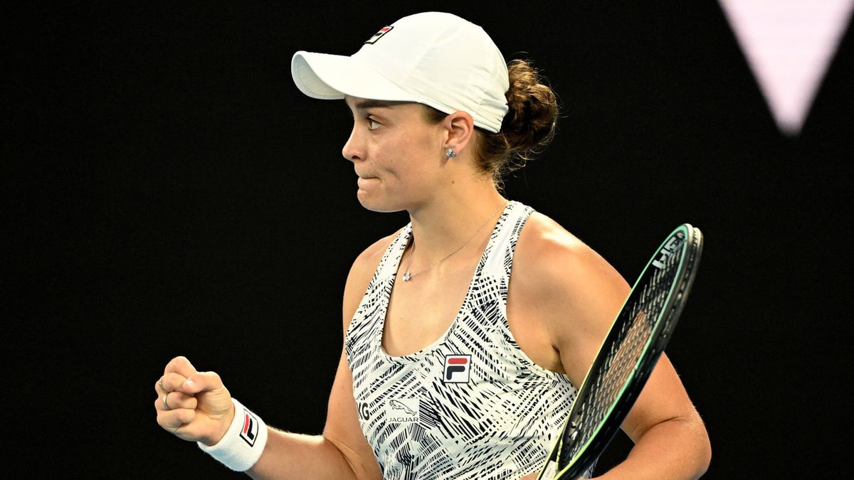 Zdjęcie okładkowe artykułu: PAP/EPA / DEAN LEWINS / Na zdjęciu: Ashleigh Barty