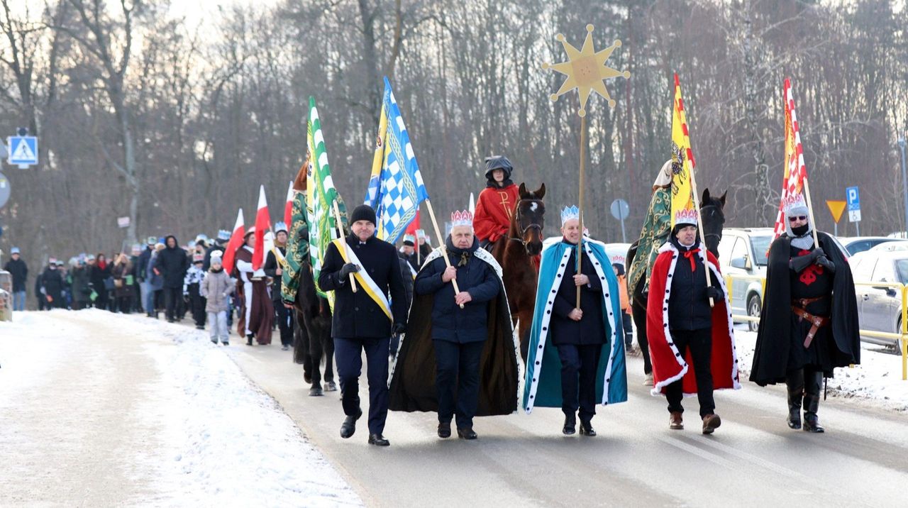 Kowala: Orszak Trzech Króli. Kilkaset osób wzięło udział