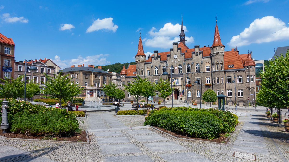 W Wałbrzychu powstaną murale upamiętniające znane i lubiane film