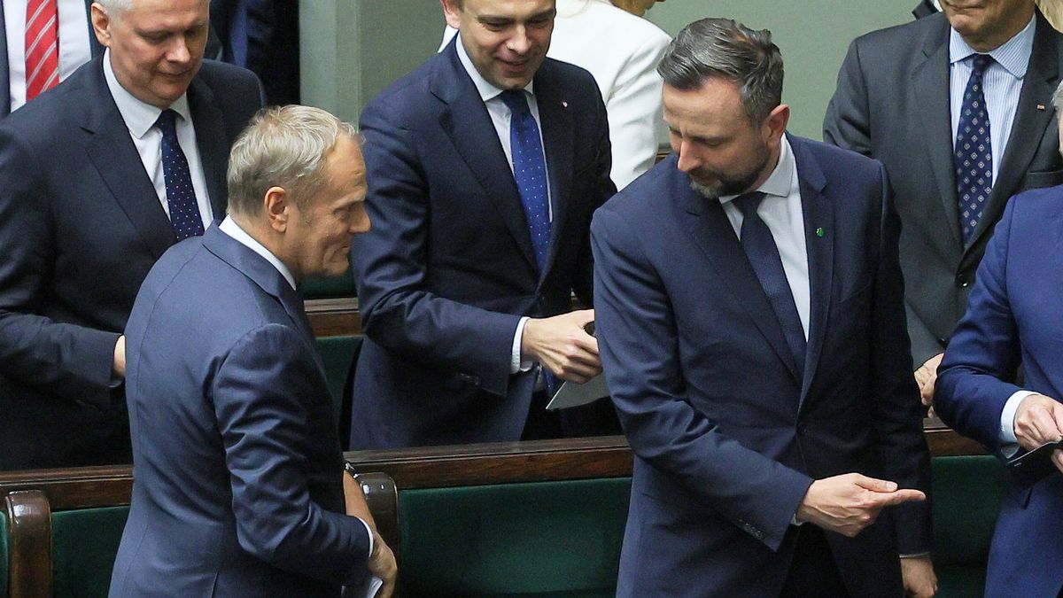  Donald Tusk po uzyskaniu wotum zaufania