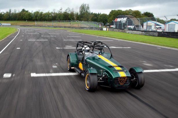 Caterham oszalał - chce produkować SUV-y!