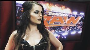 Seksowna zawodniczka WWE wraca na ring