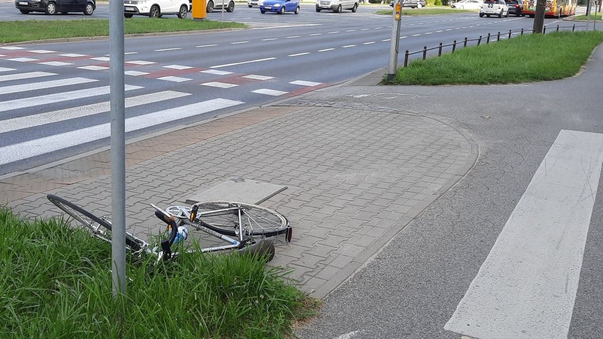 Mężczyzna przewrócił rowerzystę