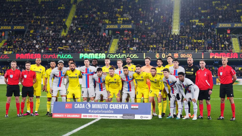 Getty Images / Aitor Alcalde / Na zdjęciu: Piłkarze FC Barcelony oraz Villarrealu 