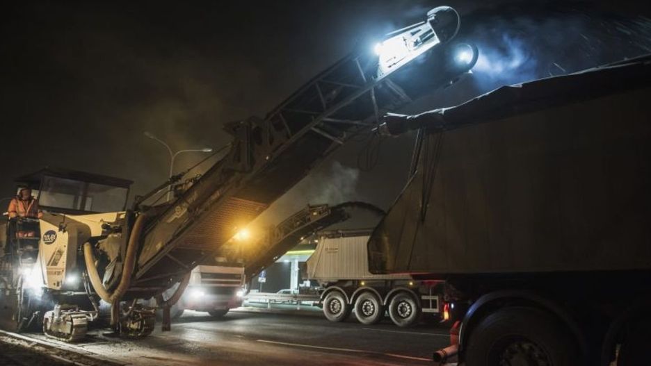 Frezowanie ulicy, zdjęcie ilustracyjne, źródło: infoulice.um.warszawa.pl