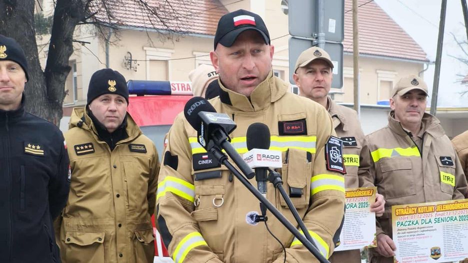 1.12.2025 Rozpoczęcie 4. edycji Paczki dla seniora w Jeleniej Górze