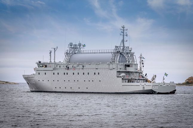 Szwedzki okręt SIGINT "Artemis"