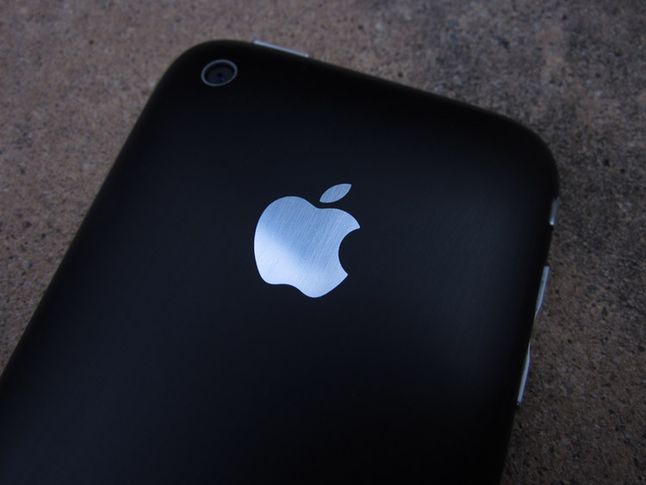 Jaki będzie iPhone 5? (fot. mobiletopsoft.com)