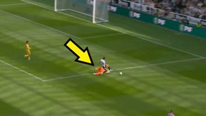 Koszmarny błąd w Premier League. Co on najlepszego wymyślił? [WIDEO]