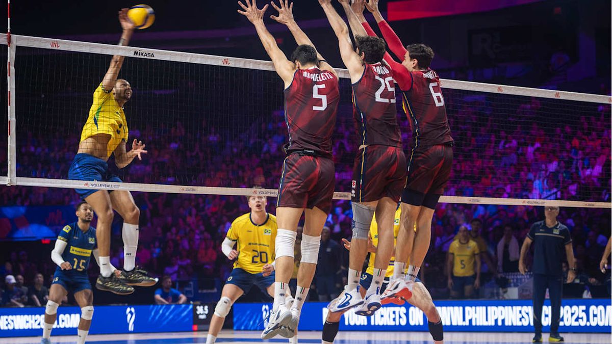 Materiały prasowe / VolleyballWorld / Mecz Brazylia _ Włochy w LN 2025
