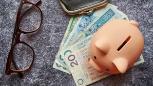 Renta rodzinna dla studentów. Co muszą zrobić maturzyści, żeby jej nie stracić?