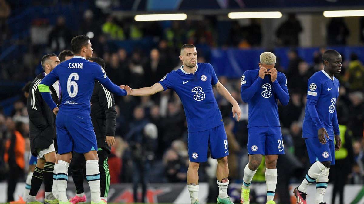 Zdjęcie okładkowe artykułu: Getty Images / Vincent Mignott/DeFodi Images / Na zdjęciu: piłkarze Chelsea FC