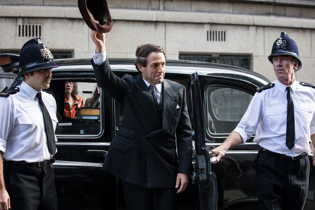 "Skandal w angielskim stylu": nowy serial z Hugh Grantem na HBO