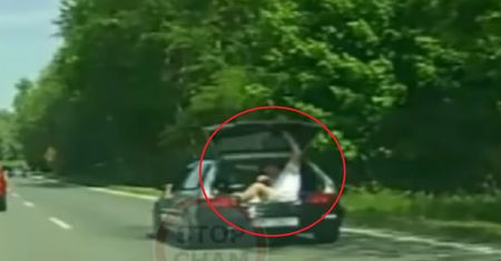 Szaleństwo na podkarpackiej drodze. Jechał w bagażniku