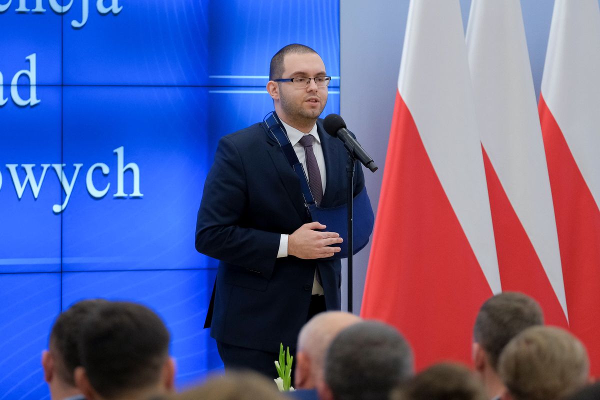 Piotr Mazurek, Pełnomocnik Rządu ds. Polityki Młodzieżowej kończy pracę w KPRM