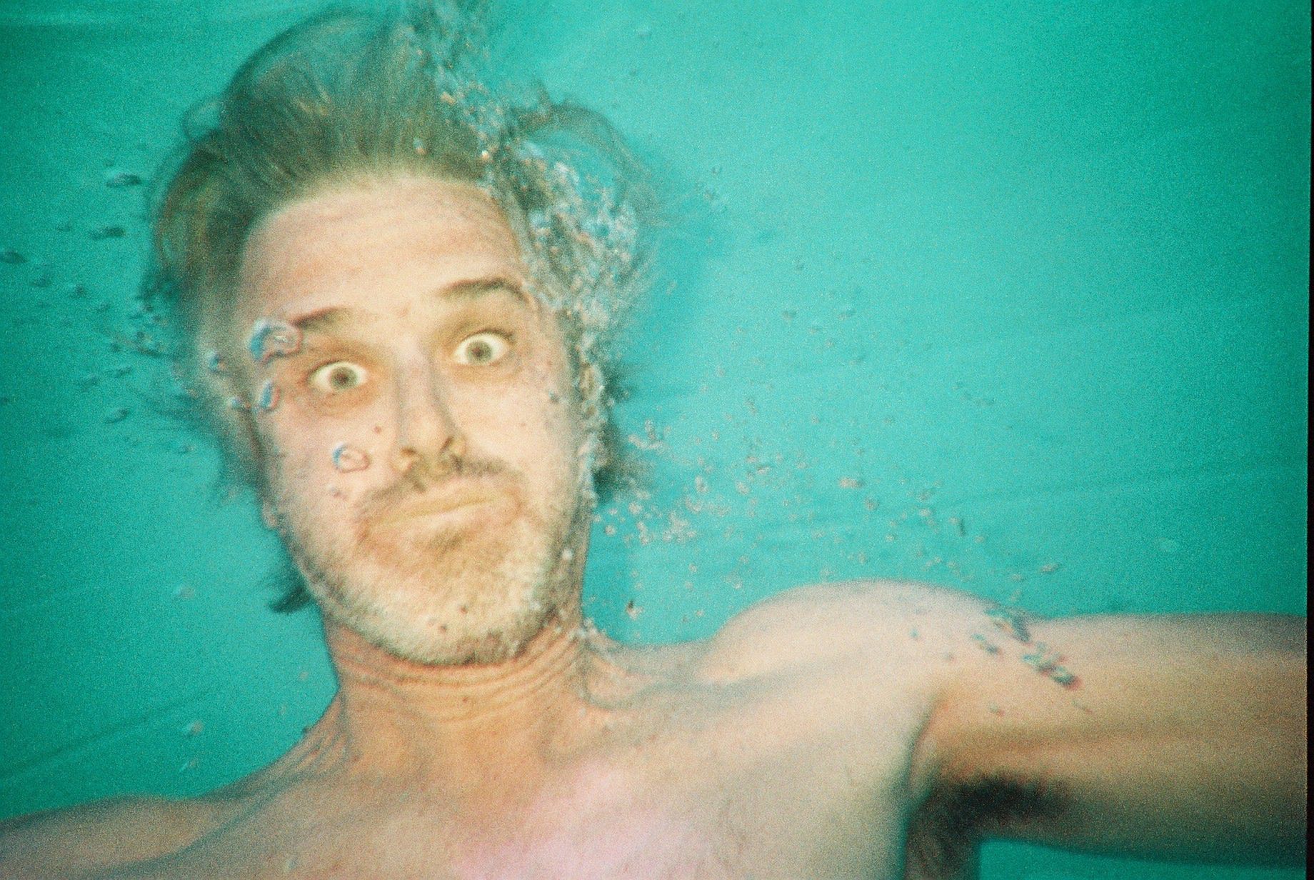 Lomography Analogue Aqua – hipsterski kompakt na film w obudowie wodoodpornej 10