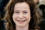 Emily Watson pomaga brytyjskim dzieciom