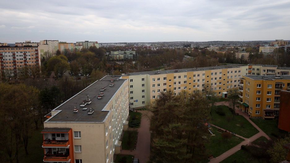 Kwestia zdolności kredytowej jest wciąż paląca. Wielu deweloperów wskazuje, że to właśnie ona determinuje faktyczne możliwości zakupowe Polaków. 