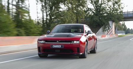 Dodge Charger – pierwsza jazda wersją Sixpack i Daytona