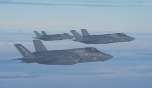 "Wiedzą, że ich obserwujemy". NATO ostrzega Rosję