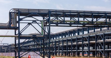 Nigeria chce sprzedawać gaz Europie. Planuje budować gazociąg z Libią