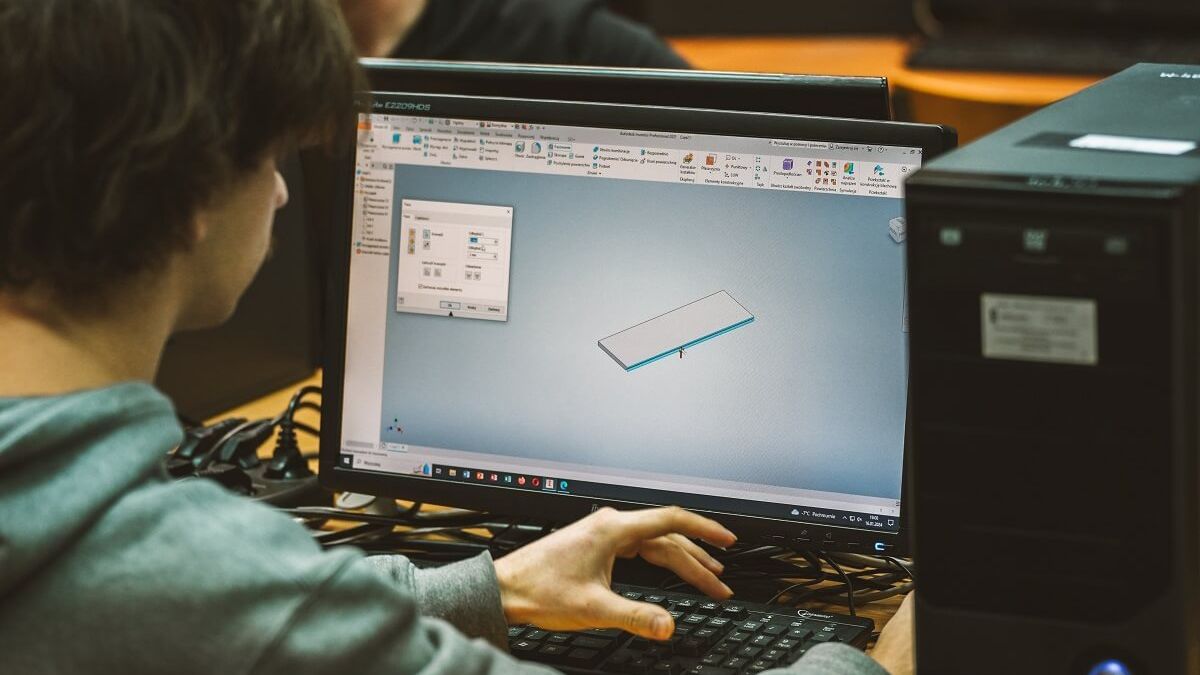 komputer, mężczyzna, modelowanie 3D