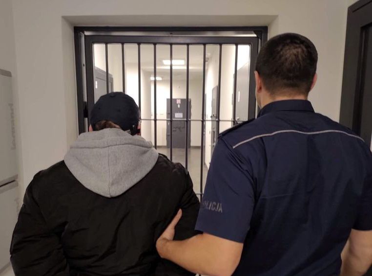 Oferował wycieczki, które nie doszły do skutku. Oszukał ponad 300 osób