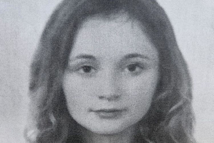 24-річна українка
