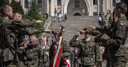 Marsz Równości w Lublinie się nie odbędzie? Na drodze stanęli Terytorialsi