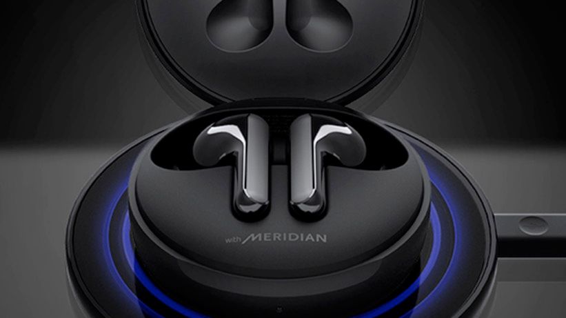 Oto słuchawki z... automatyczną dezynfekcją. Nowe LG TONE Free wyeliminują 99,9 proc. bakterii 1