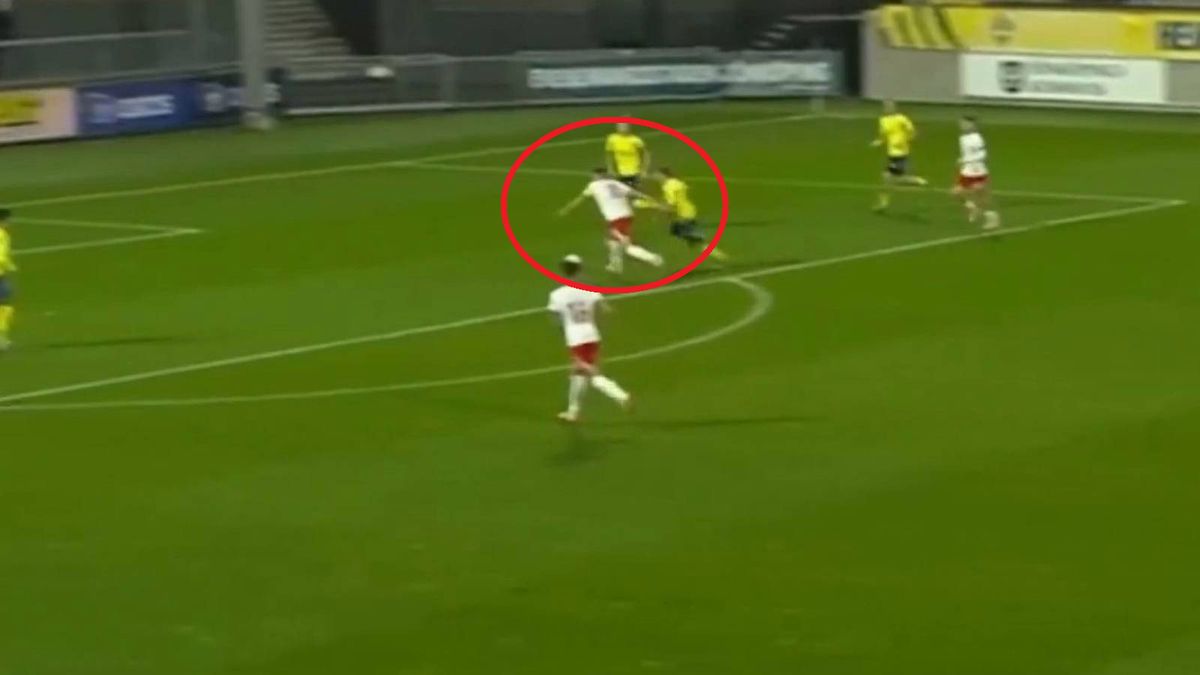 Twitter / TVP Sport / Oskar Pieńko otwiera wynik meczu ze Szwecją