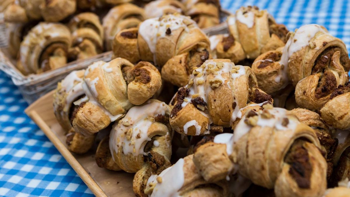 Podziel się rogalem z najbliższymi - wzywają pomysłodawcy akcji