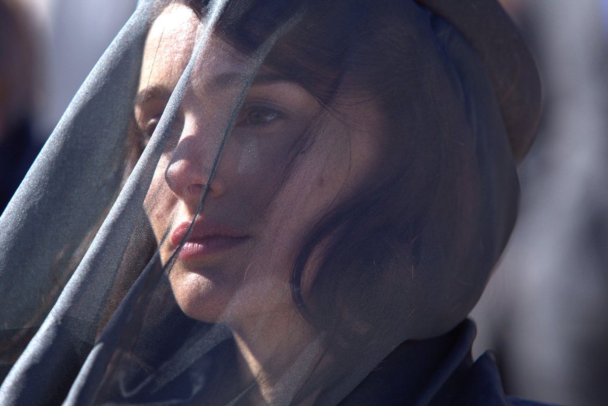 ''Jackie'': Natalie Portman opłakuje Johna F. Kennedy'ego [WIDEO]