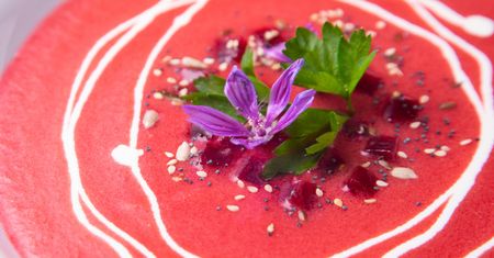 Przed wojną serwowano w restauracjach. Dziś ten owoc to trudno dostępny rarytas