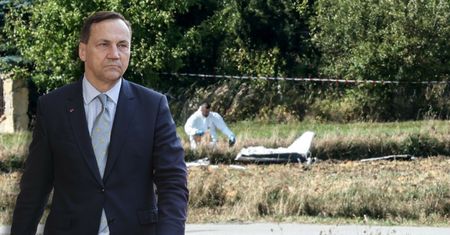 Sikorski ostrzega przed prowokacjami Rosji. "Jeden ze scenariuszy"
