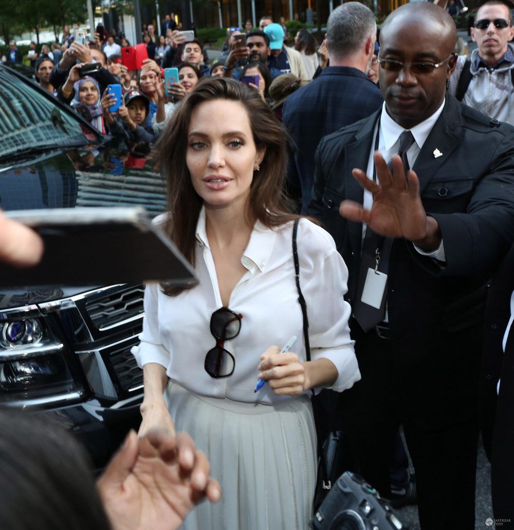 Angelina Jolie na premierze filmu "Najpierw zabili mojego ojca"