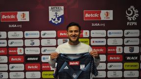 Nie płacą, ale kontraktują. Nowy piłkarz w Kotwicy Kołobrzeg