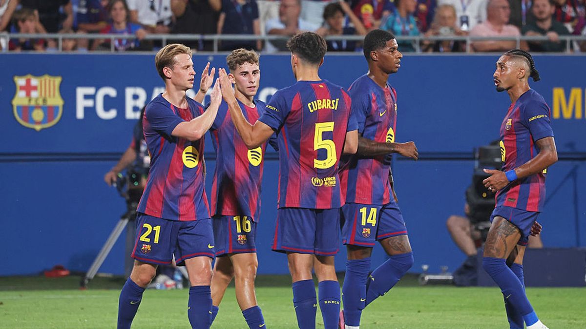 Getty Images / Urbanandsport/NurPhoto / Na zdjęciu: piłkarze FC Barcelony