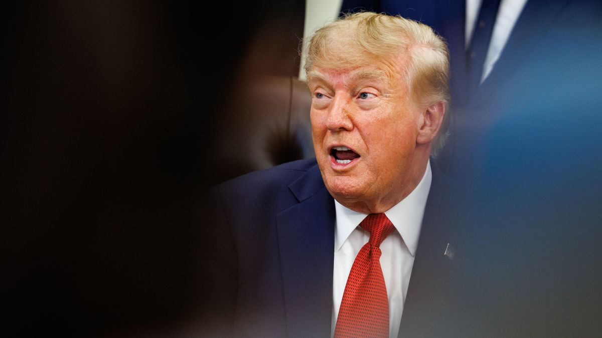 Prezydent Donald Trump naciska na prezydenta Ukrainy ws. sektora