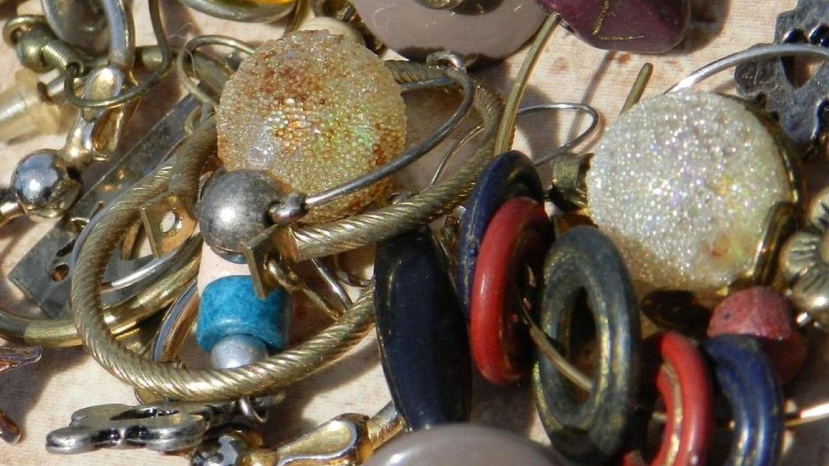 Niebezpieczna biżuteria nie trafi do obrotu