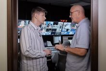 Daniel Nawrocki z Mariuszem Pilisem